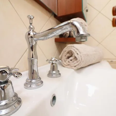 Modern Holiday In Good Location - Casa Vacanze Milena